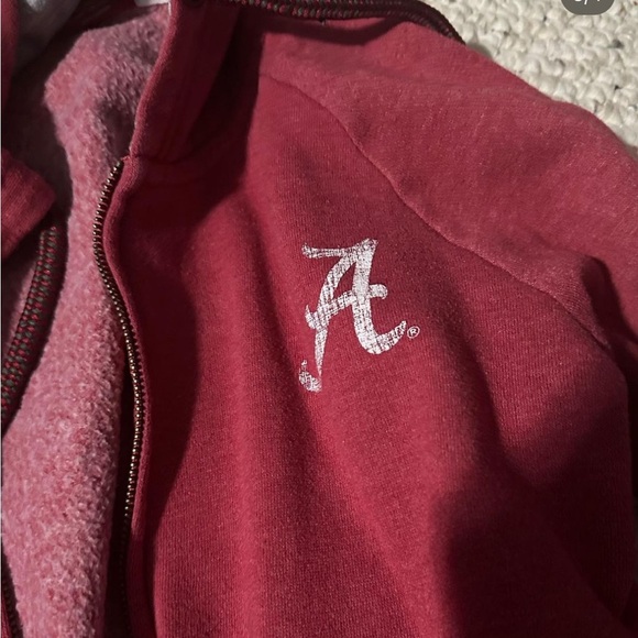 University of Alabama hoodie. Ships immediately arrives for the Rose Bowl! - Picture 3 of 4